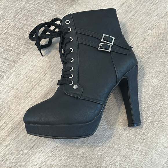 Boot Heels - Picture 4 of 7